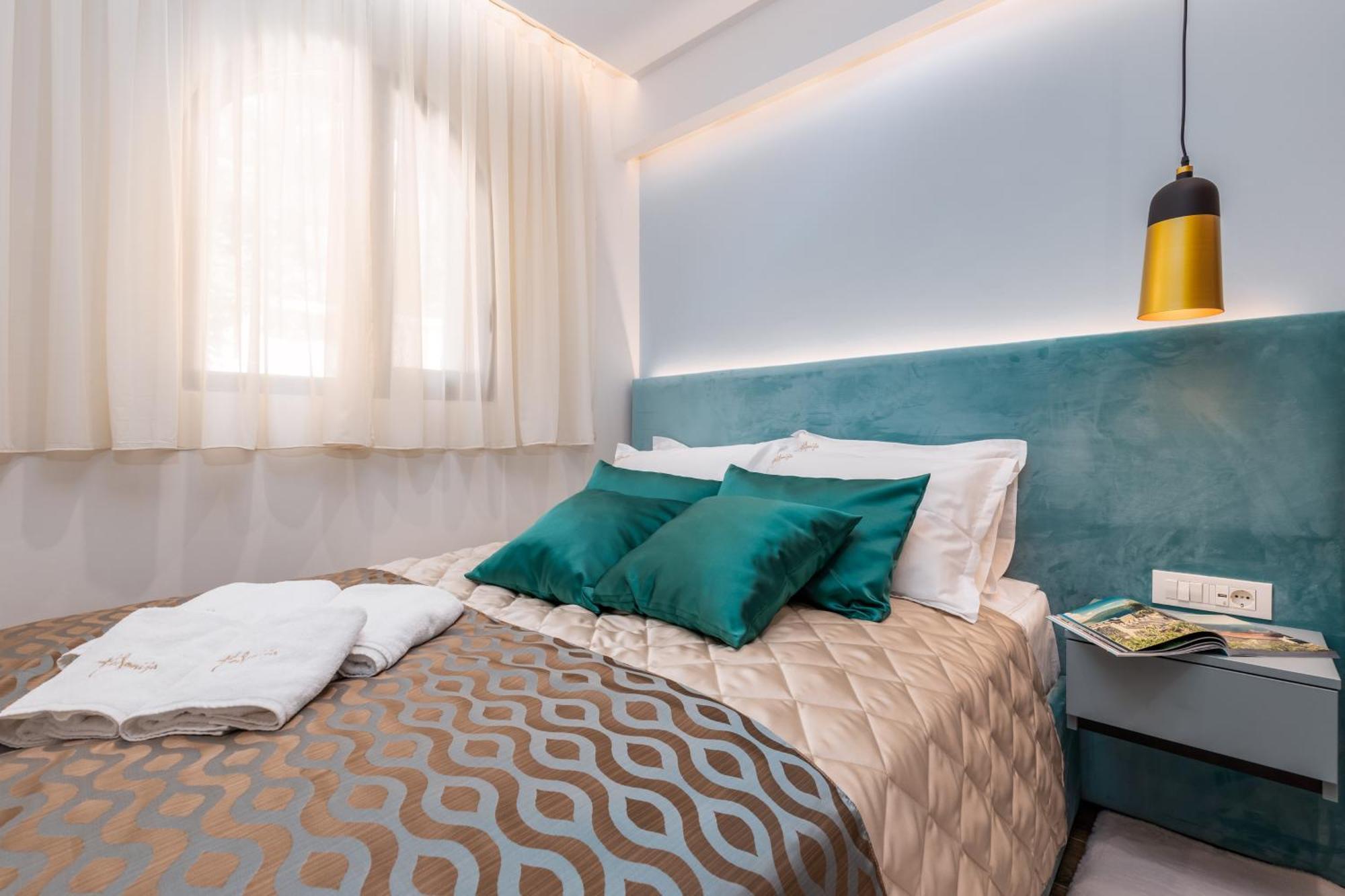 Hotel Vila Hedonija Herceg Novi Værelse billede