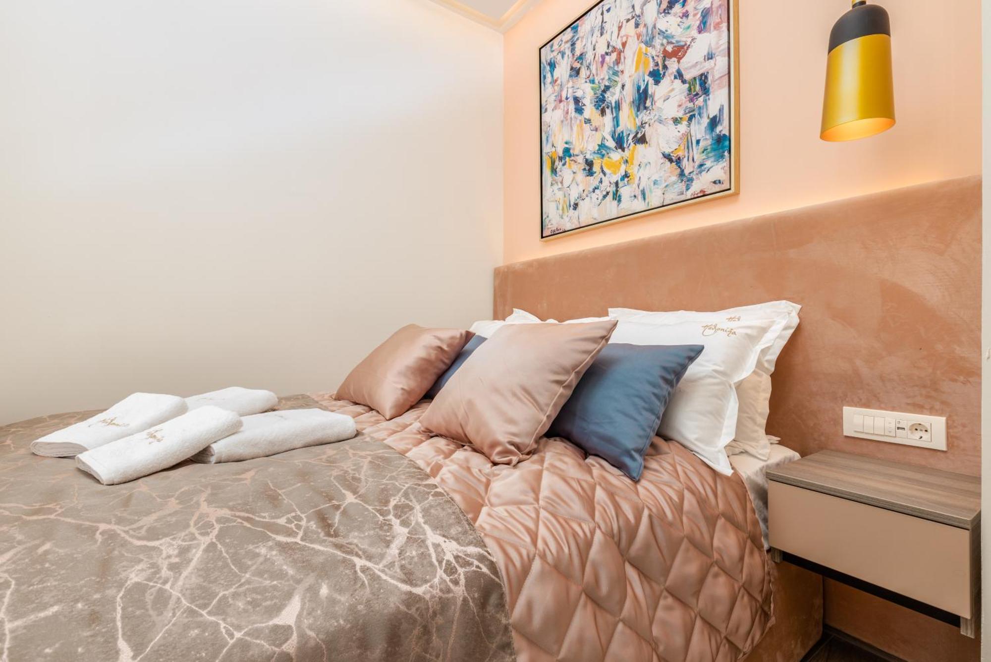 Hotel Vila Hedonija Herceg Novi Værelse billede