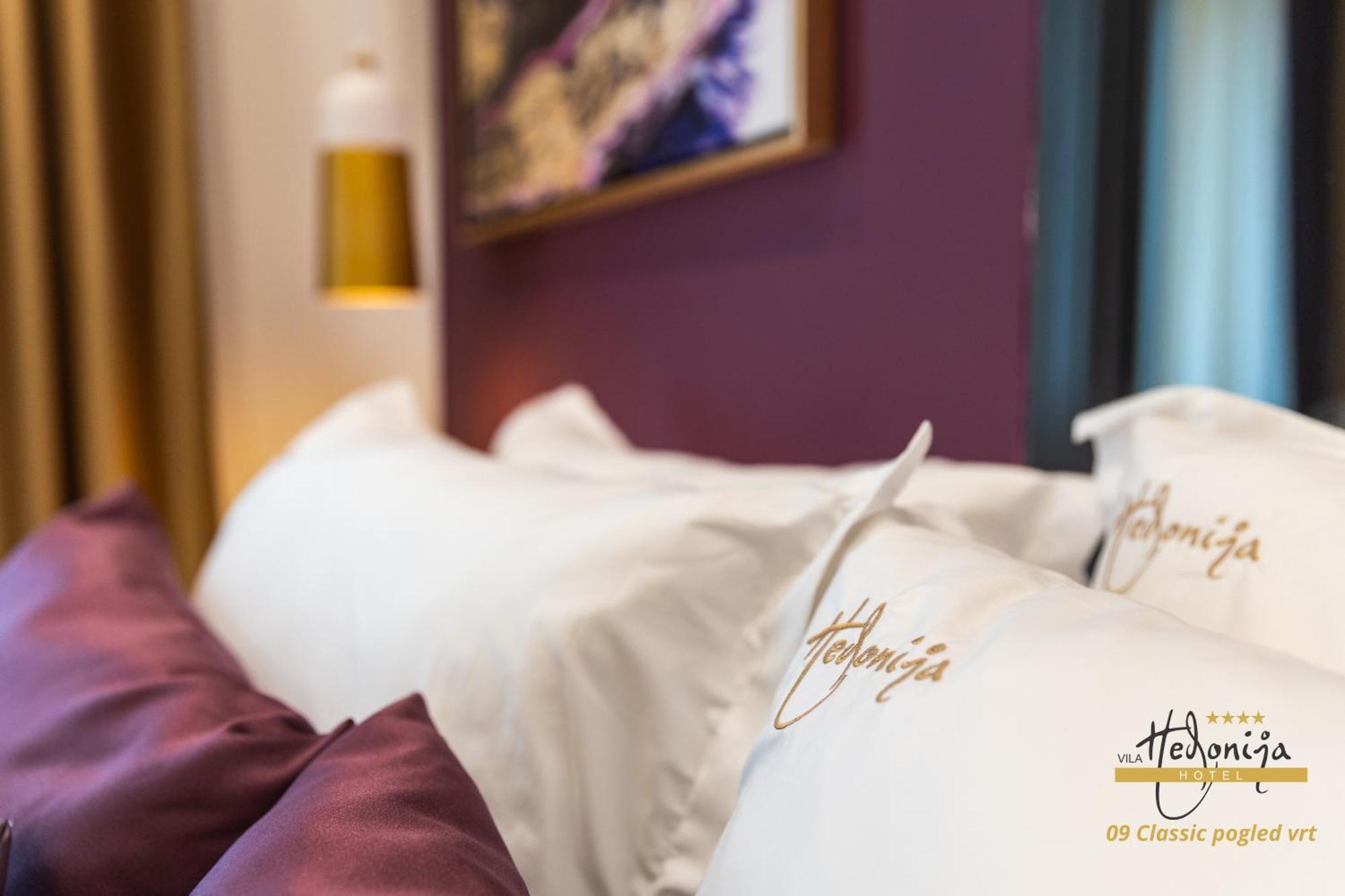 Hotel Vila Hedonija Herceg Novi Eksteriør billede